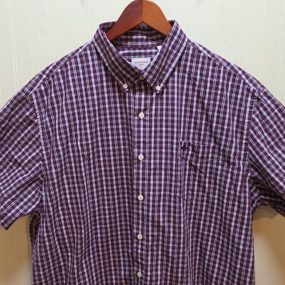 Dockers Shirt Mens XLT Red Plaid Short Sleeve Button Up Pocket Cotton Casual